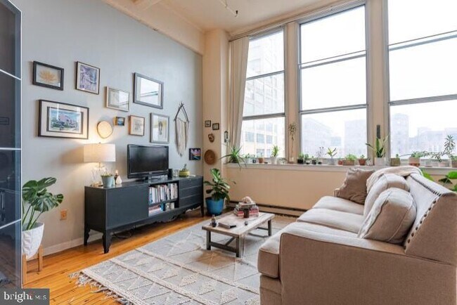 Photo - 1238 Callowhill St Apartment Unit 301