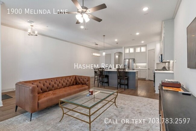 Photo - 1900 Melinda Ln