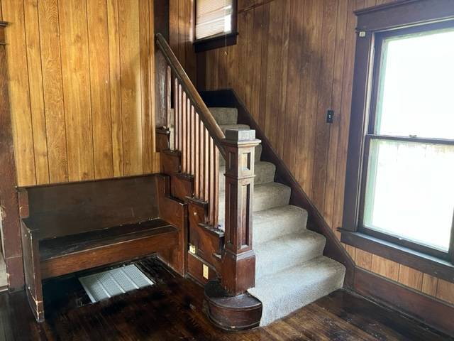 Photo - 825 S Seneca Ave