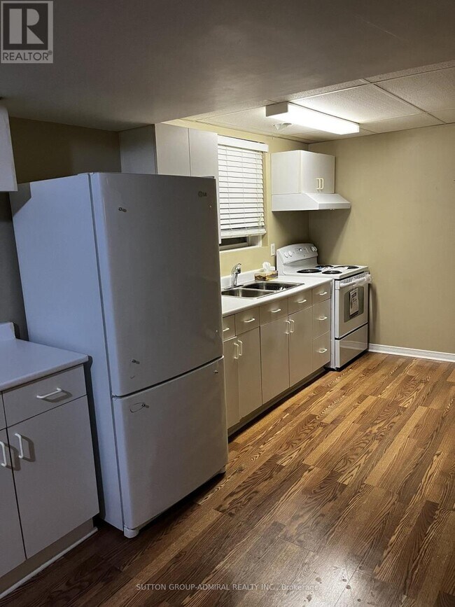 Photo - 106 Cornwall Dr