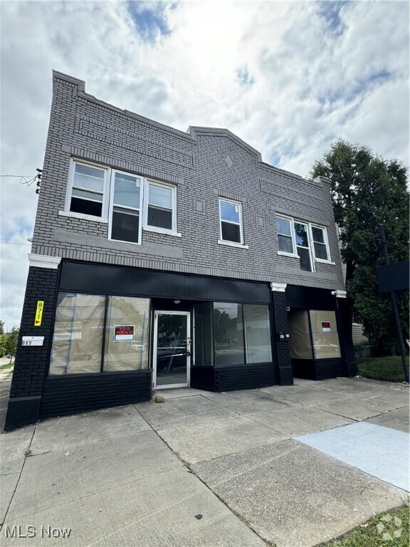 Building Photo - 869 Brown St Unit 1 Rental