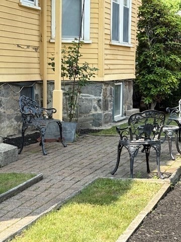 Photo - 664 Washington St