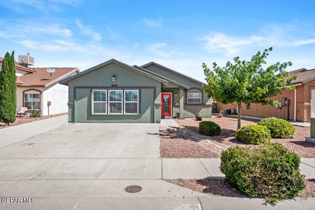Photo - 14041 Sandy Rock Dr House