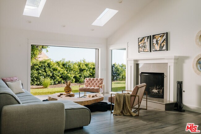 Photo - 18013 Sea Reef Dr