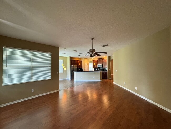 Photo - 4813 River Gem Ave
