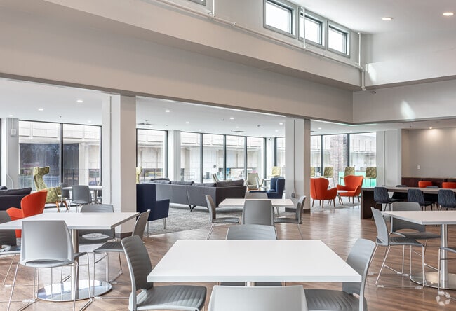 Community Room - Skyview Downtown