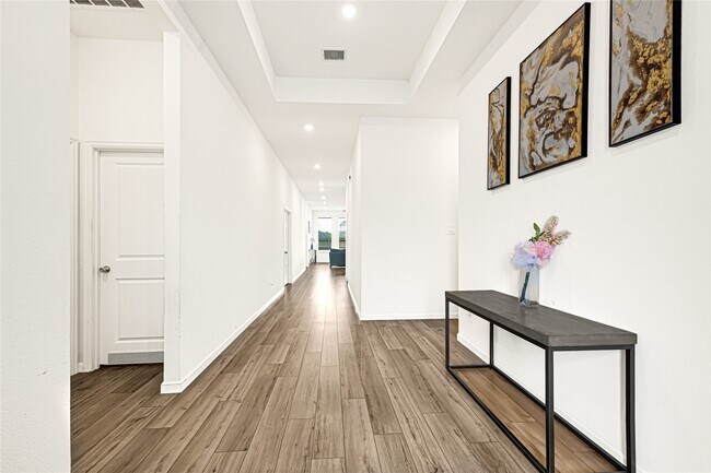 Photo - 31914 Lillie Lilac Ln