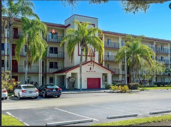 Photo - 1601 SW 128th Ter Unit 107