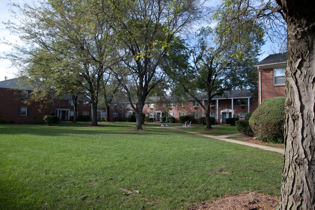 Photo - Hunterdon Mews