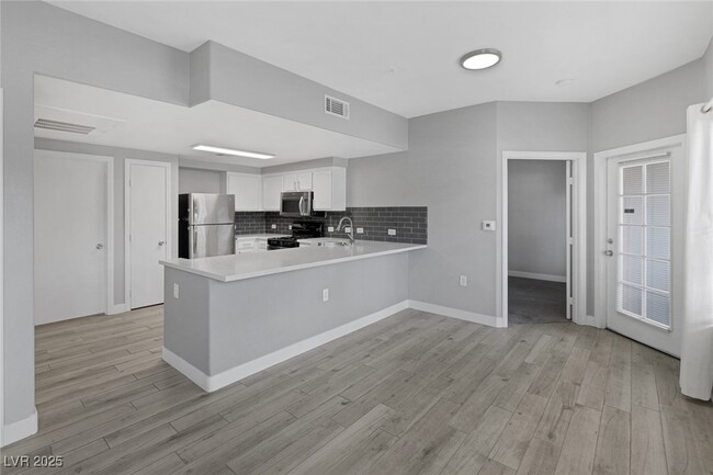 Photo - 3400 Cabana Dr Condo Unit 1069
