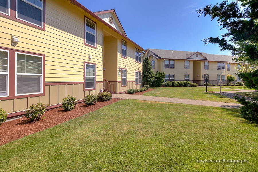 Big Meadow Apartments - Big Meadow Apartments
