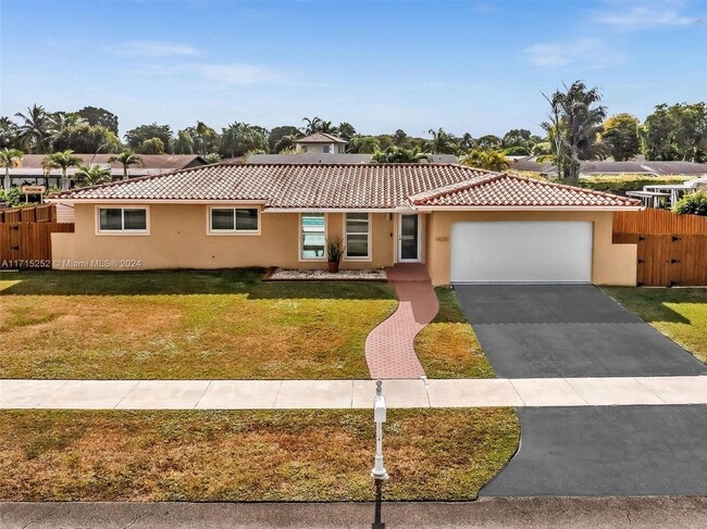 Photo - 14230 SW 74th Terrace House
