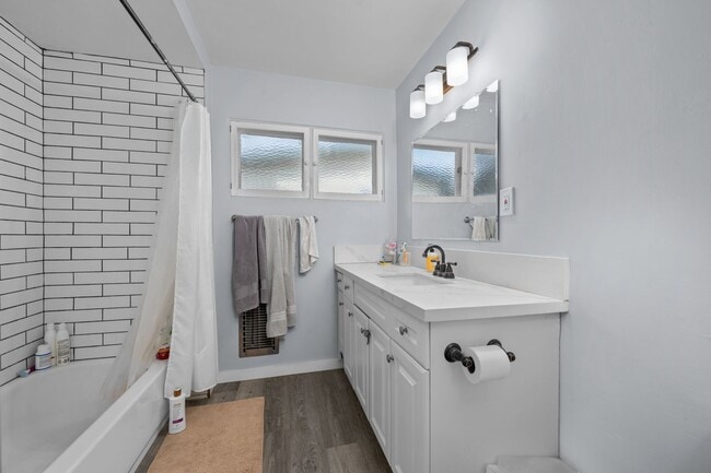 Photo - 6233 Mary Ln Dr