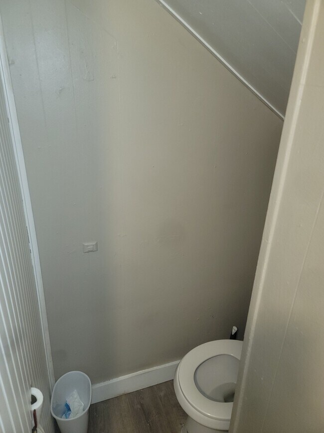 Photo - 232 Elm St Unidad Apt 4