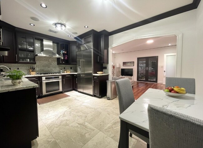 Photo - 3069 SW 21st St