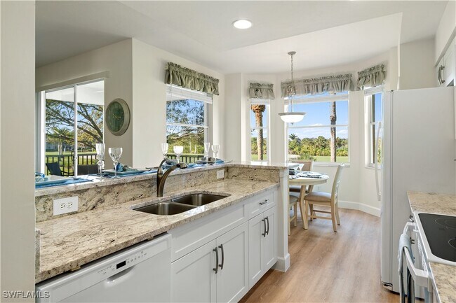 Photo - 9450 Highland Woods Blvd