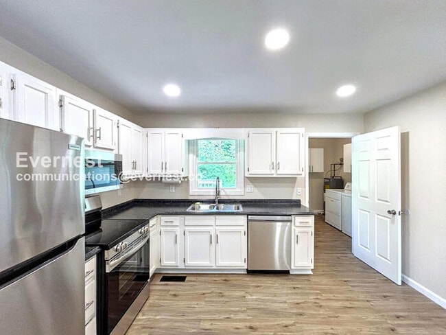 Photo - 5021 Bess Moore Rd Unidad A