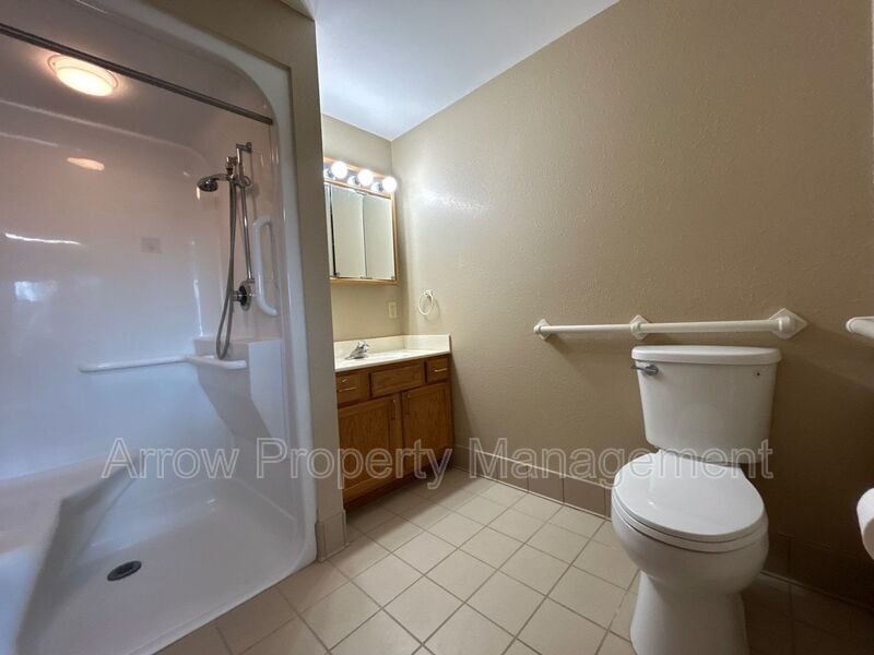 Photo - 150 Poppe Dr