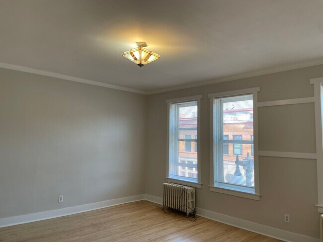 Photo - 417 Shelden Ave Unit #D