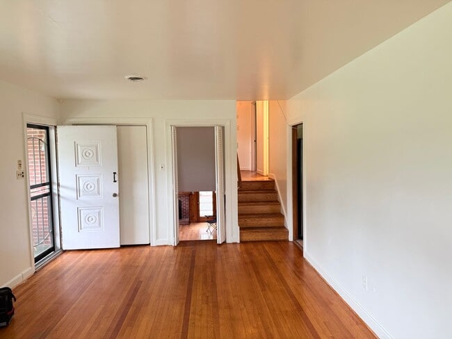 Photo - 7381 Barnette Ave