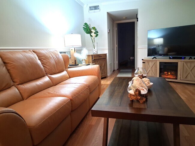 Photo - 7 Vista Gardens Trl Unidad 105