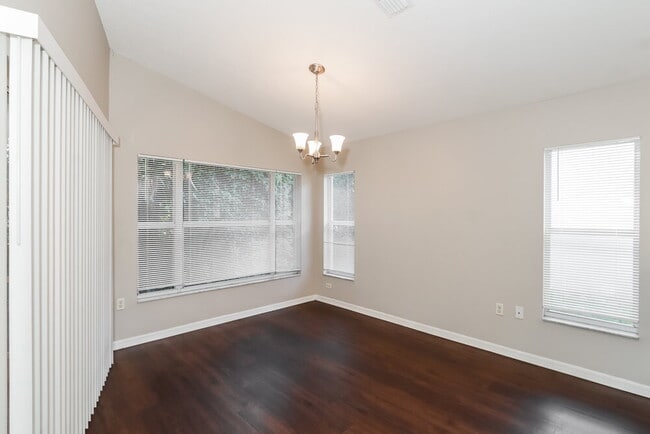 Photo - 10932 New Brighton Ct