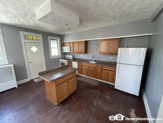 Building Photo - 3400 Dudley Ave Rental