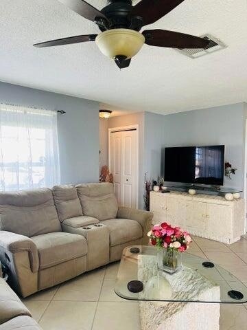 Photo - 4301 NW 1st Terrace