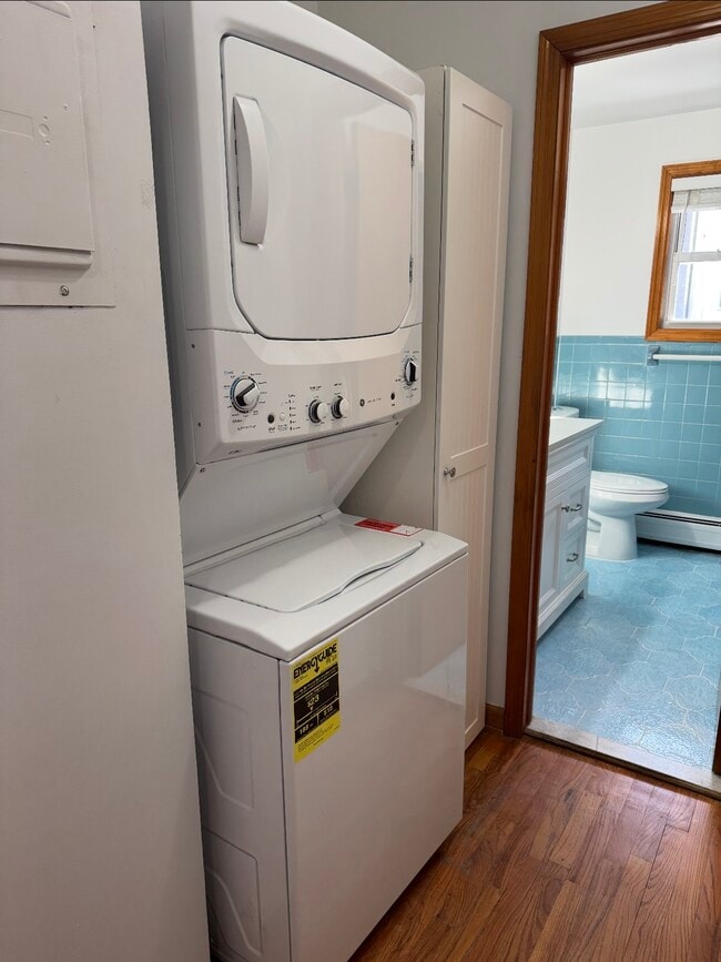 Photo - 208 6th St Unit 2nd floor