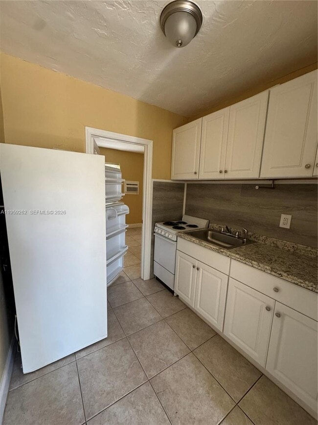 Photo - 4404 SW 22nd St Unit 4