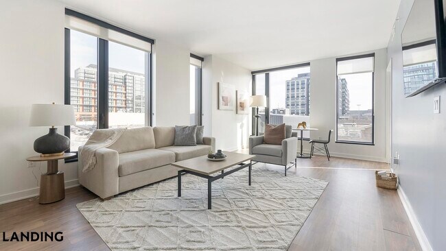 1320 4th St NE Unit 401