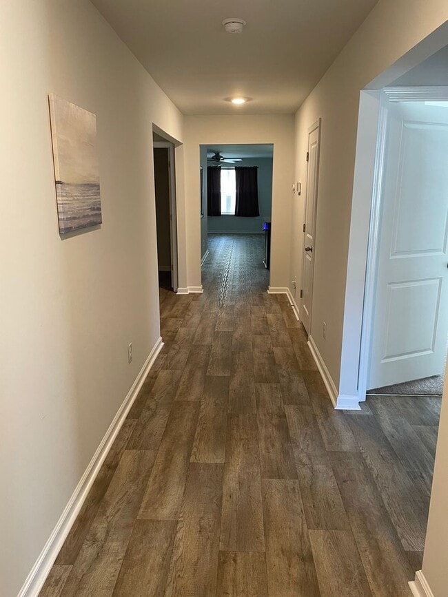 Photo - 4 Bedroom 2 Bathroom House Available Now