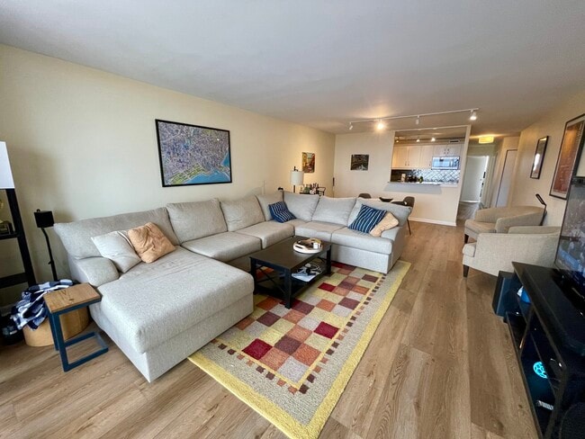 Photo - 1636 N Wells St Unit 1115