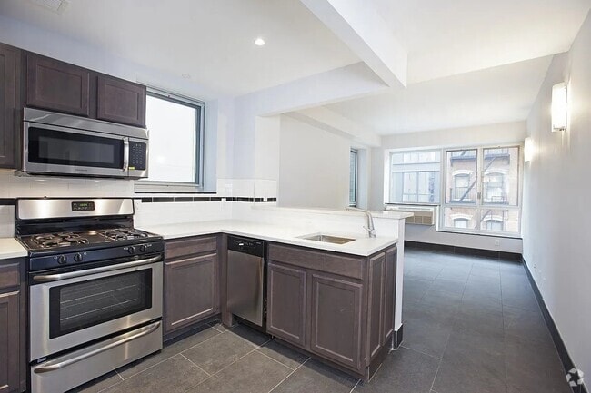 Building Photo - 164 Attorney St Rental