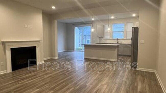 Photo - 767 Creekway Dr