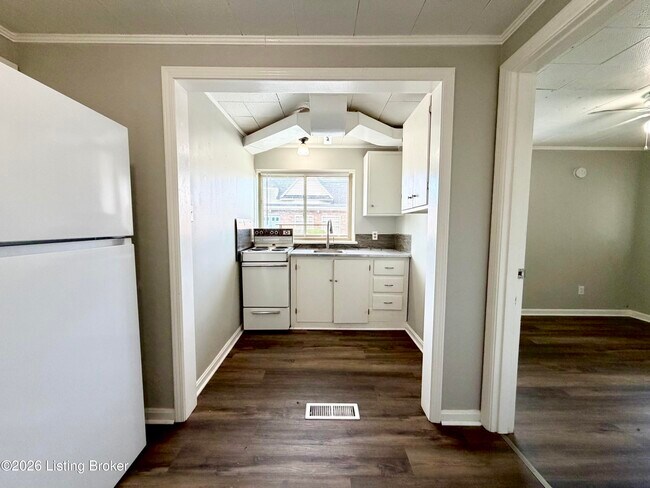 Photo - 206 N Oak St Unit 6