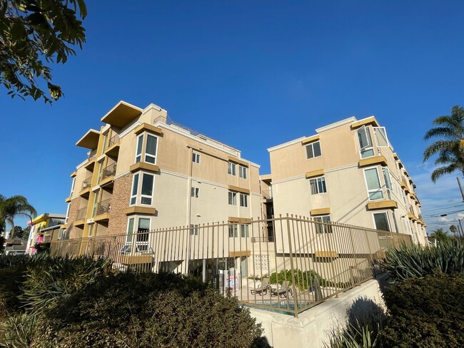 Beautiful Remodeled Condo In North Park w/... - Beautiful Remodeled Condo In North Park w/...