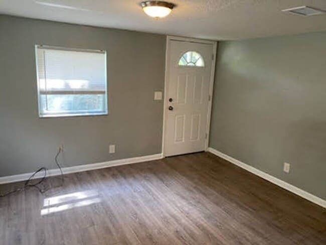 Photo - Adorable Renovated Home in Oceanway!