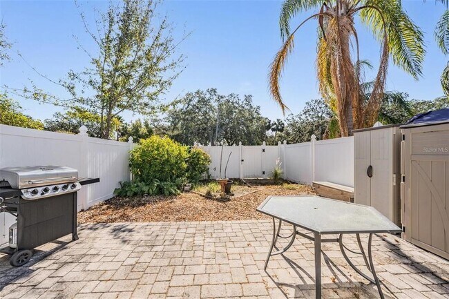 Photo - 364 Gloucester St