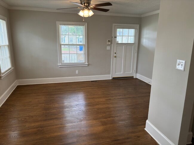 Photo - 106 Willborough Ave