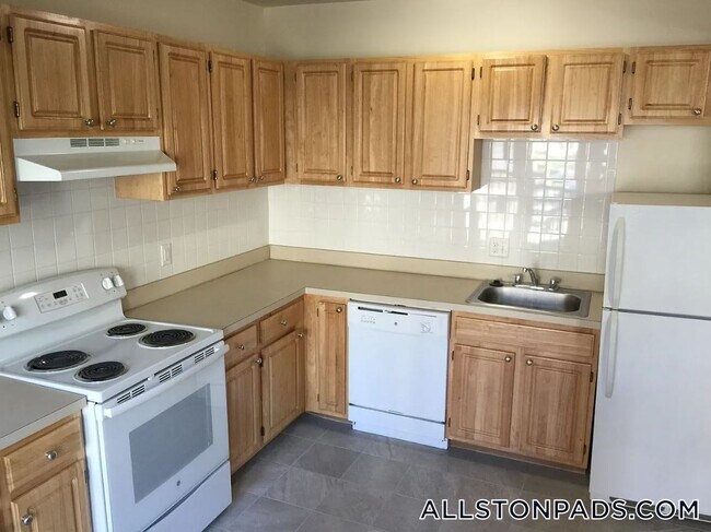 1131 Commonwealth Ave Unidad 1
