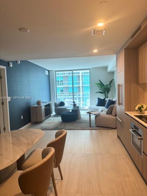 Photo - 77 SE 5th St Unit 1508
