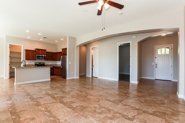 21549 E Puesta Del Sol