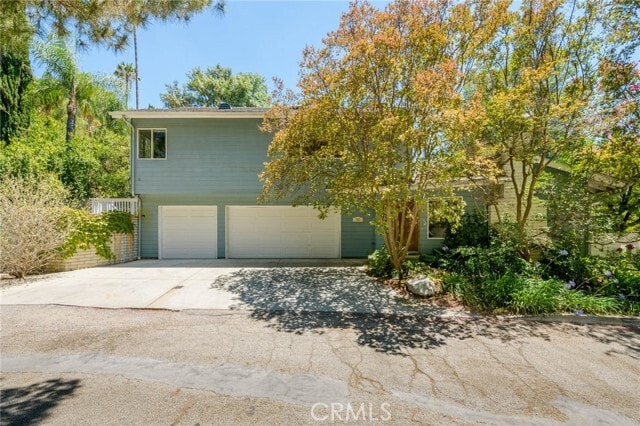 Building Photo - 5065 Casa Dr