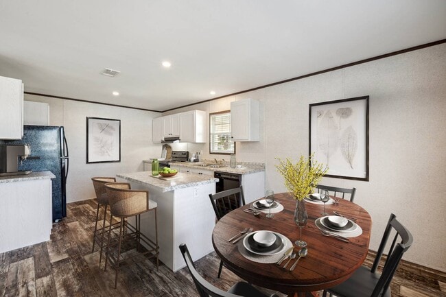 Photo - 603 63rd Ave W