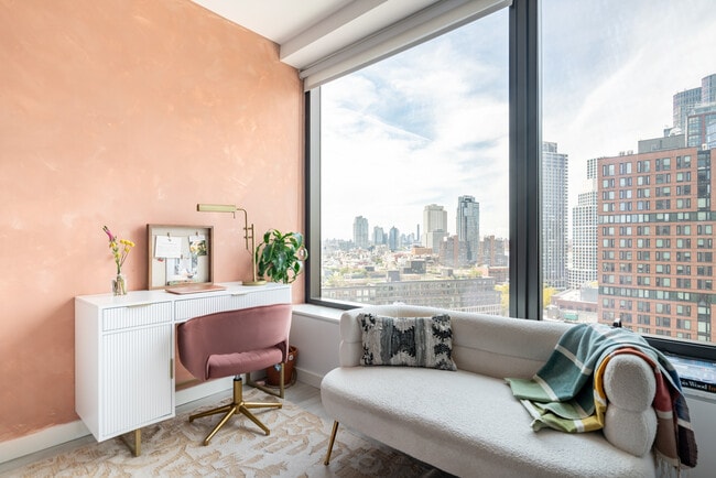 85 Commercial St Unidad Greenpoint Studio