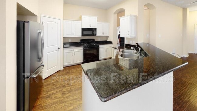 Photo - 3903 White Oak Meadow Ct