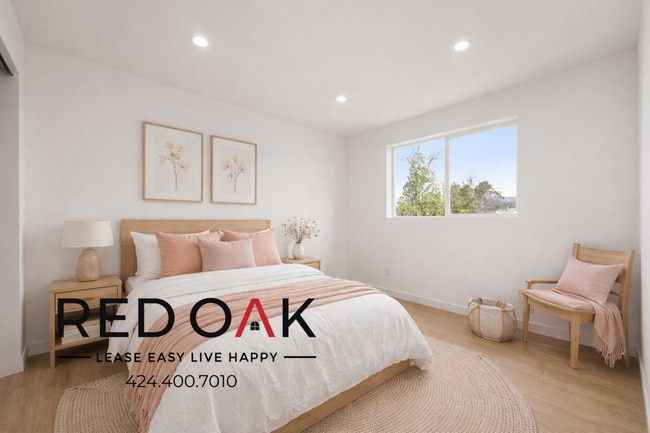 Photo - 415 N La Fayette Park Pl Unit 417.5