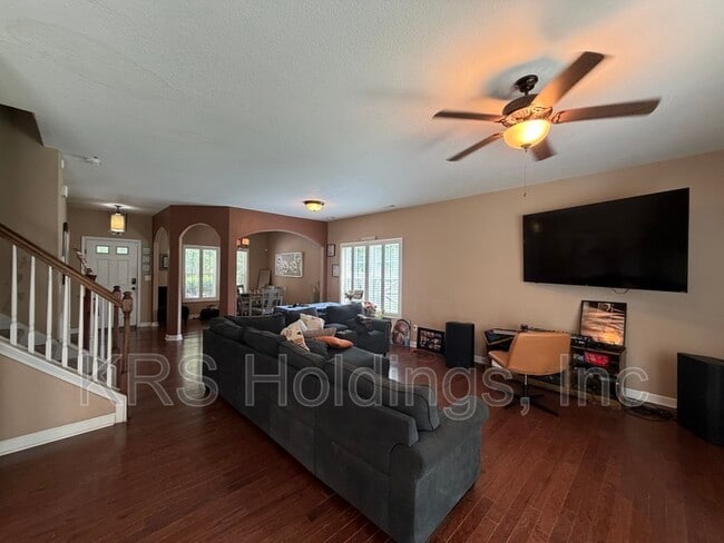 Photo - 4125 Pughsville Rd