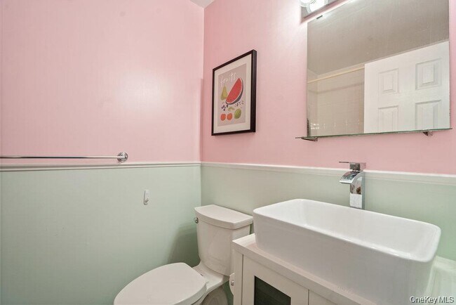 Photo - 241-43 Oak Park Dr